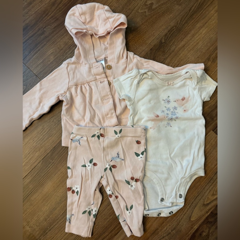 Carter’s sweet bird matching outfit